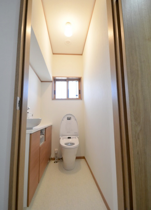 1F トイレ
