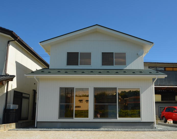 二本松市:56.6坪 シャープなデザインと収納を兼ね備えた多機能の2階建て住宅