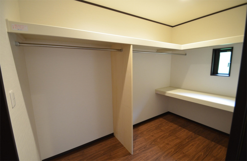 小屋裏収納