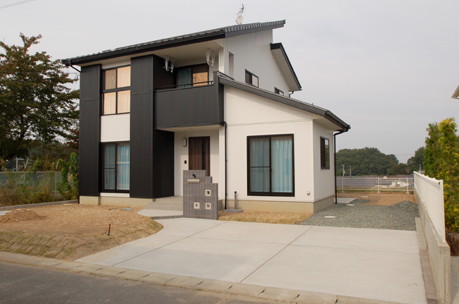 長期優良住宅:オーダーメイド収納で快適な家・二本松市・A様邸:外観