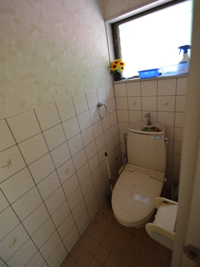 トイレリフォーム前
