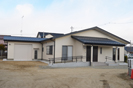 本宮市:平屋建て 幅広い世代が利用する集会所 スロープや手すりで安全に配慮